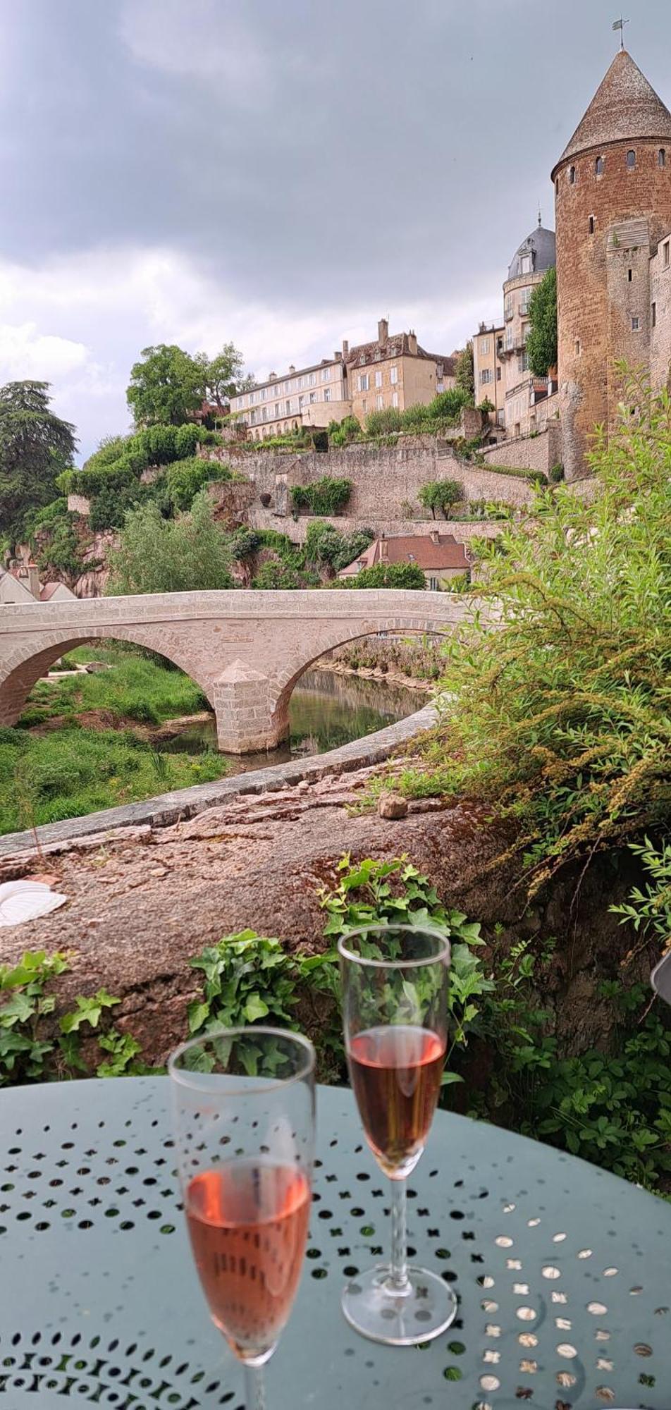Etape Du Pont Pinard Βίλα Semur-en-Auxois Εξωτερικό φωτογραφία