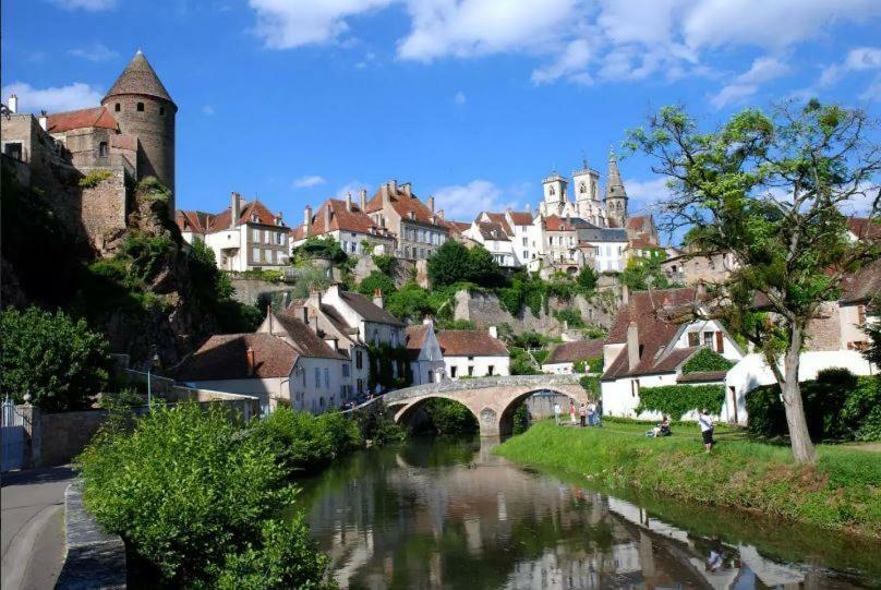 Etape Du Pont Pinard Βίλα Semur-en-Auxois Εξωτερικό φωτογραφία